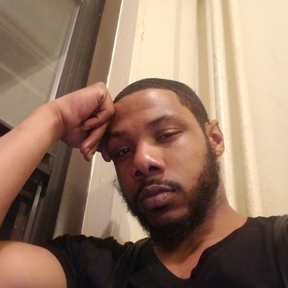 Meet your Posher, Craig - Picture 1 of 1